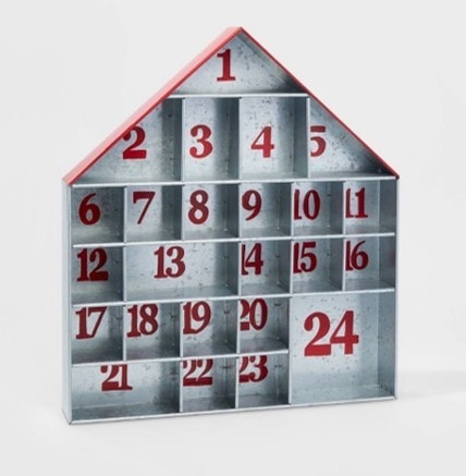 Giving Something Back This Advent – The Marketing Associates’s Advent Calendar